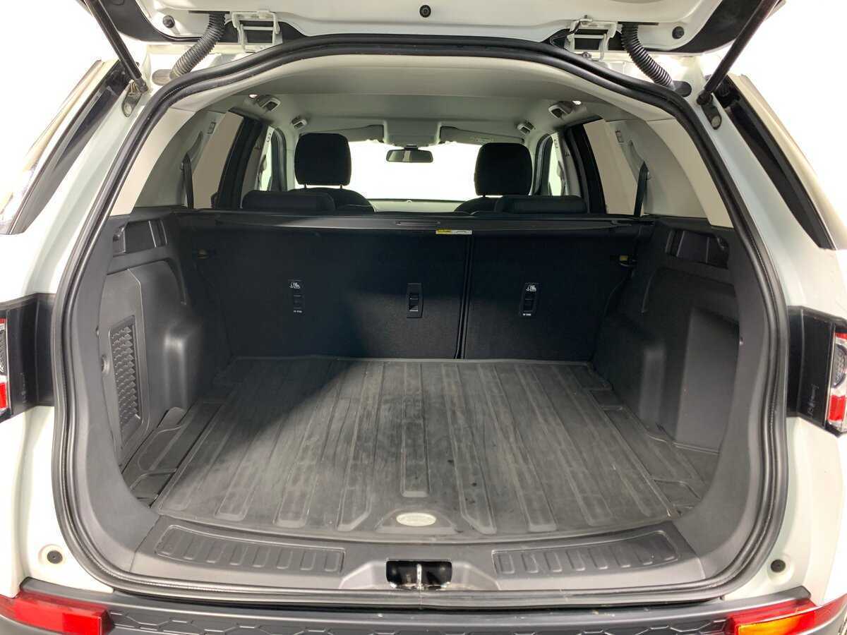 Б/У Лэнд Ровер Дискавери Спорт 2018 года. Фото: #19