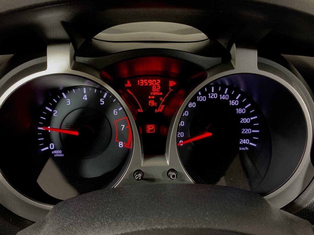 Б/У Ниссан Жук 2011 года. Фото: #14