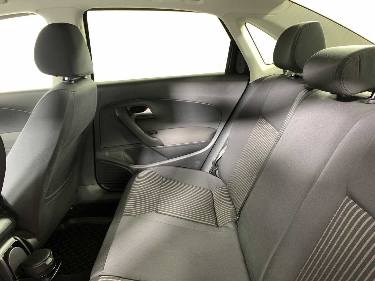 Б/У Фольксваген Поло 2013 года. Фото: #17