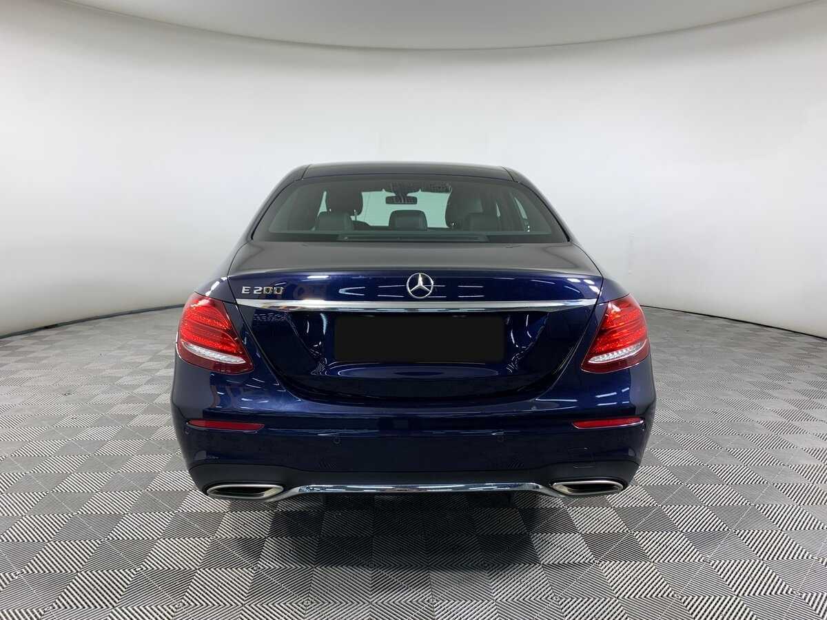 Б/У Мерседес-Бенц Е-Класс 2020 года. Фото: #5