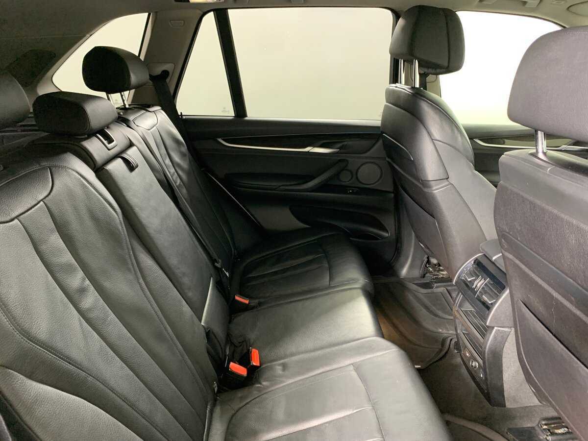 Б/У БМВ Икс5 2014 года. Фото: #17