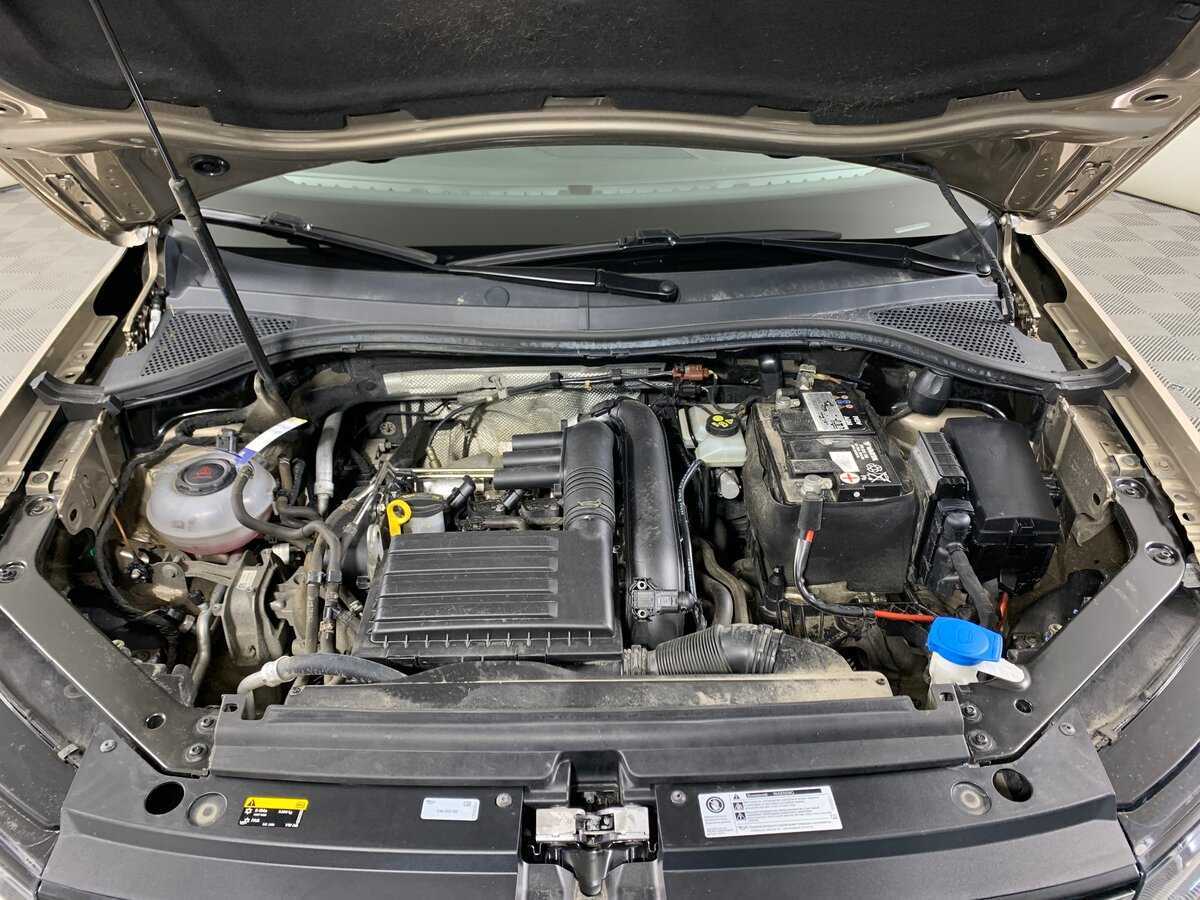 Б/У Фольксваген Тигуан 2019 года. Фото: #10