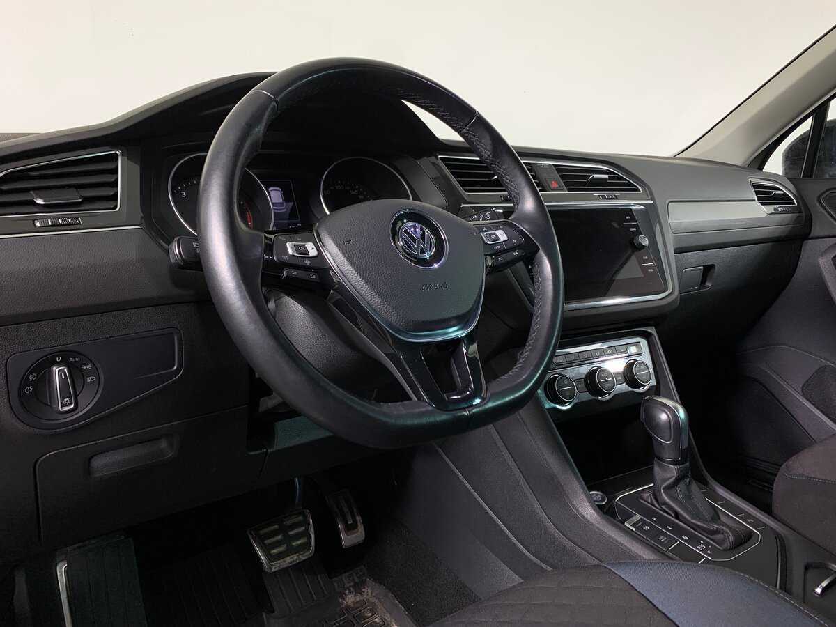 Б/У Фольксваген Тигуан 2019 года. Фото: #11