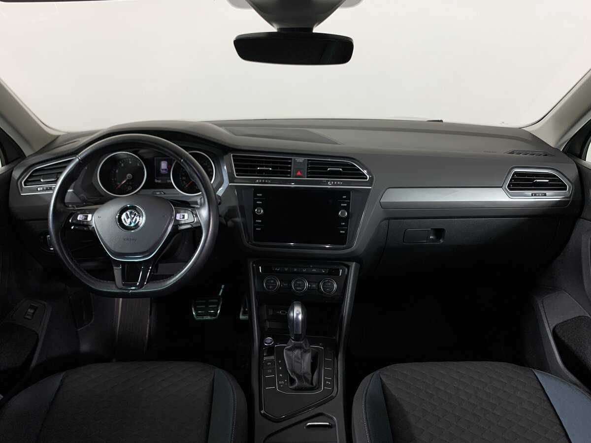 Б/У Фольксваген Тигуан 2019 года. Фото: #12