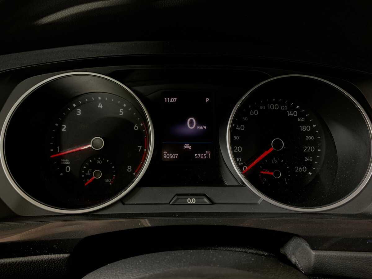 Б/У Фольксваген Тигуан 2019 года. Фото: #14