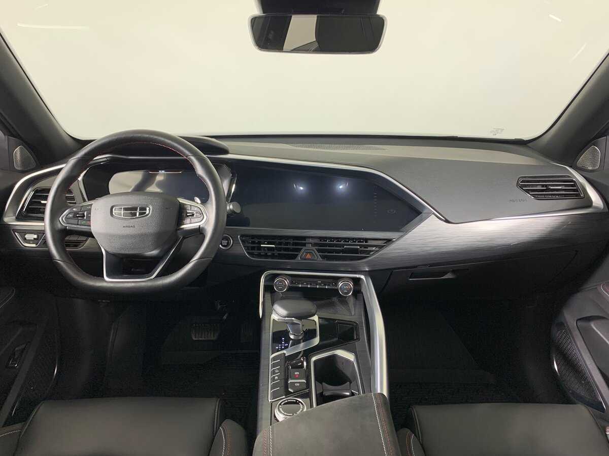 Б/У Джили Тугелла 2023 года. Фото: #12