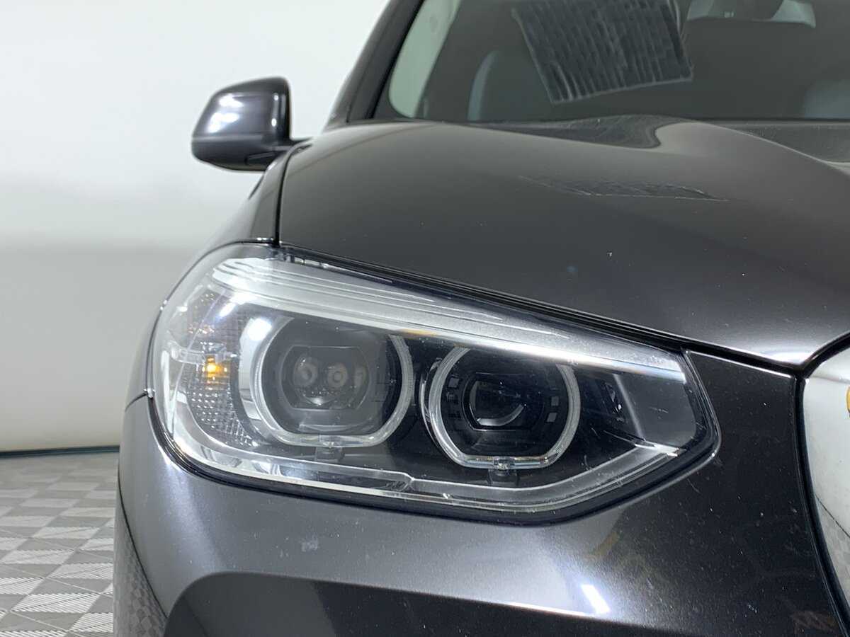 Б/У БМВ Икс3 2021 года. Фото: #9