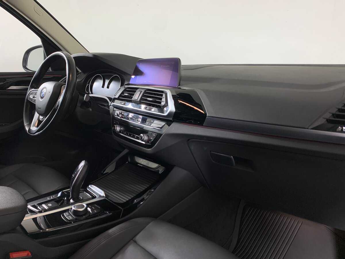 Б/У БМВ Икс3 2021 года. Фото: #13