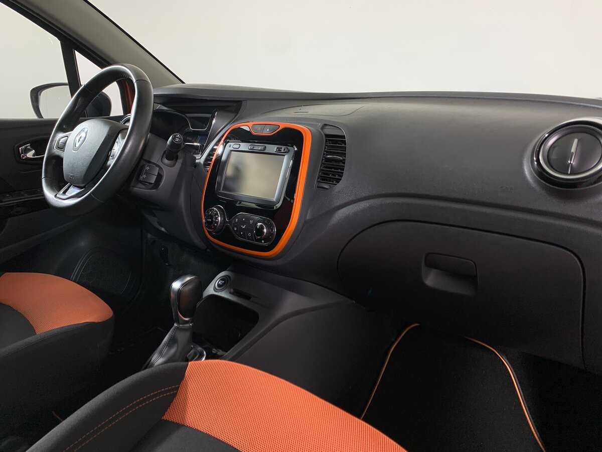 Б/У Рено Каптюр 2016 года. Фото: #13