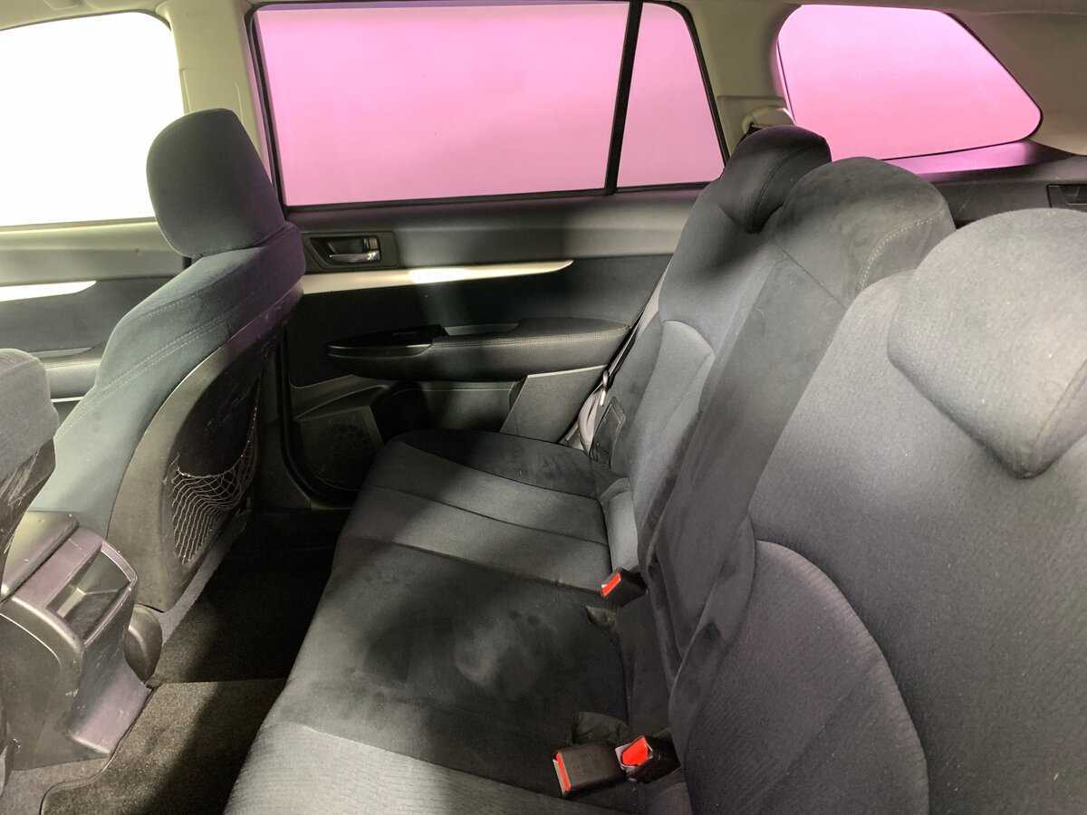 Б/У Субару Аутбэк 2010 года. Фото: #17