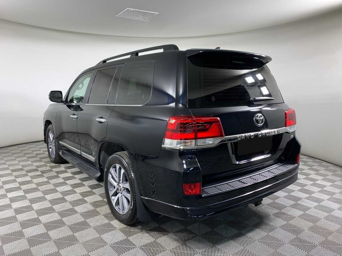 Б/У Тойота Лэнд Крузер 2018 года. Фото: #6