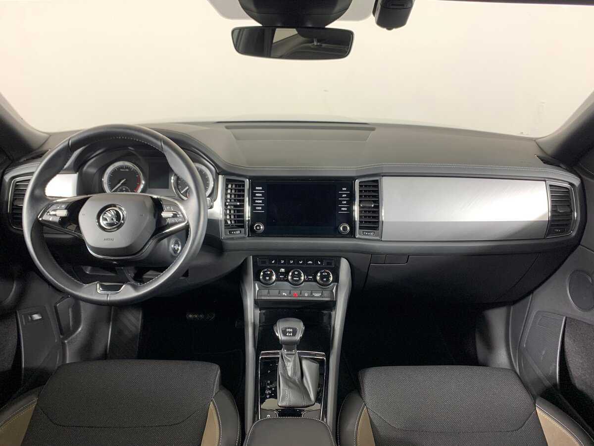 Б/У Шкода Кодиак 2021 года. Фото: #12