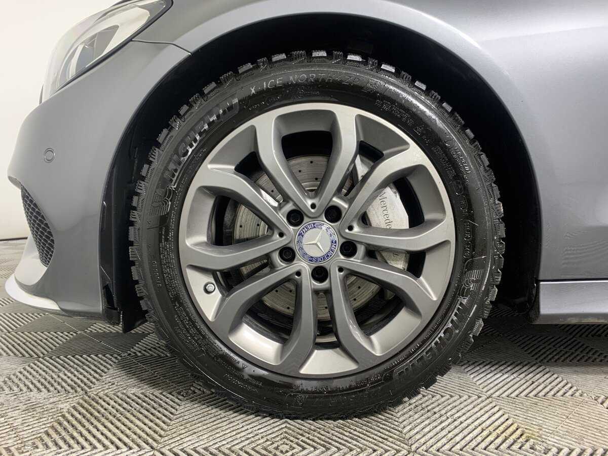 Б/У Мерседес-Бенц Ц-Класс 2018 года. Фото: #8