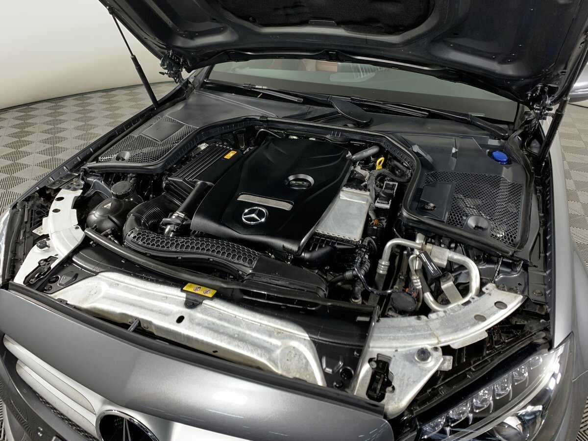 Б/У Мерседес-Бенц Ц-Класс 2018 года. Фото: #10