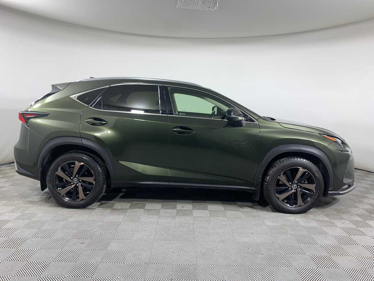 Б/У Лексус Н-Икс 2020 года. Фото: #3