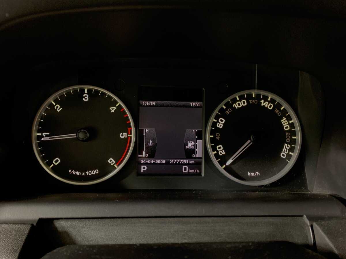 Б/У Лэнд Ровер Дискавери 2011 года. Фото: #13