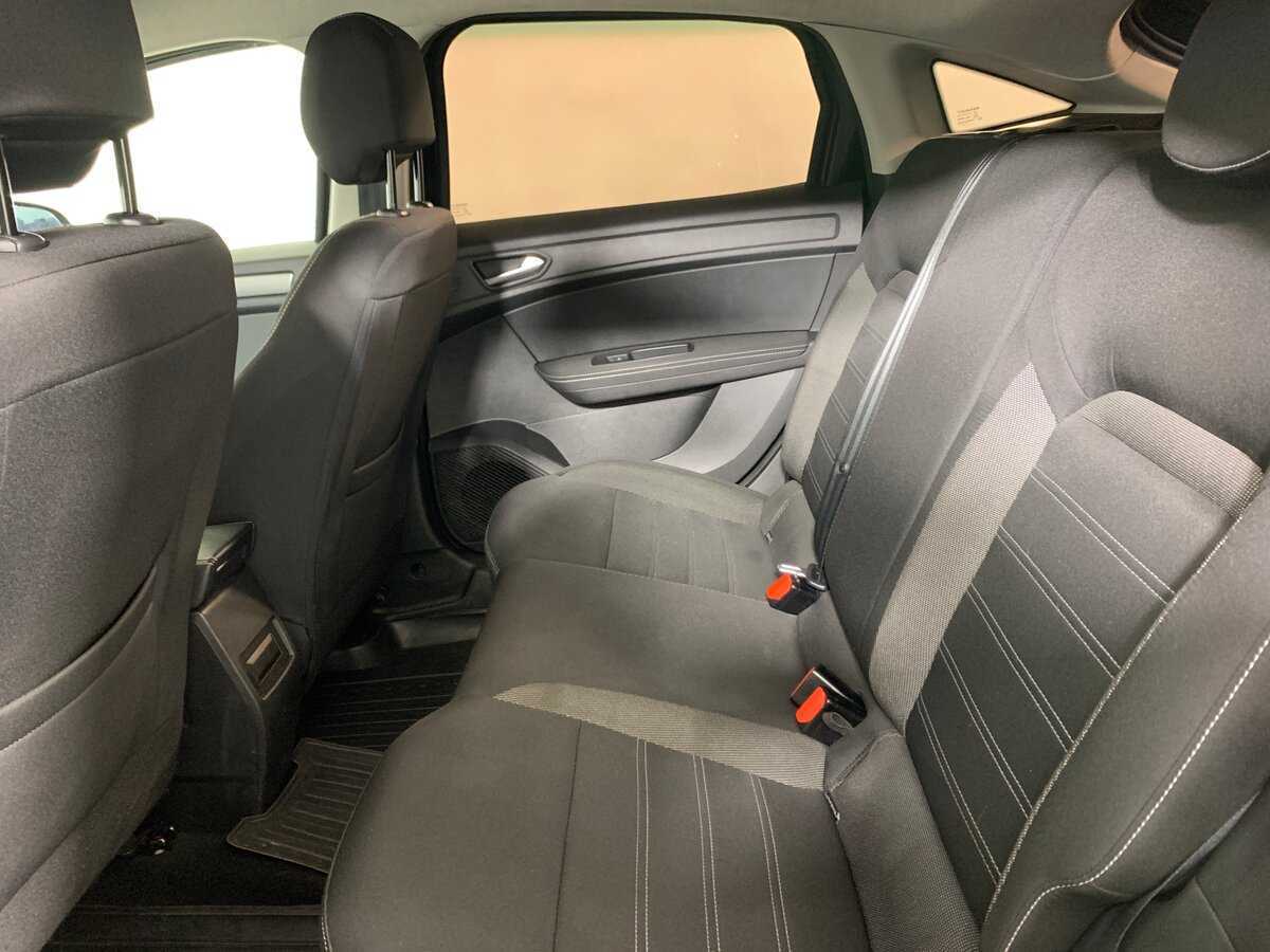 Б/У Рено Аркана 2019 года. Фото: #18