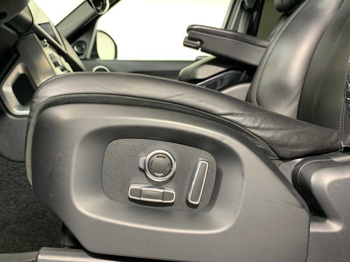 Б/У Лэнд Ровер Рэнж Ровер 2016 года. Фото: #16