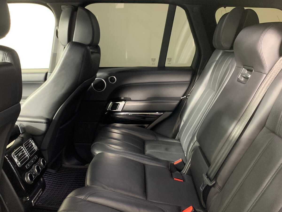 Б/У Лэнд Ровер Рэнж Ровер 2016 года. Фото: #18