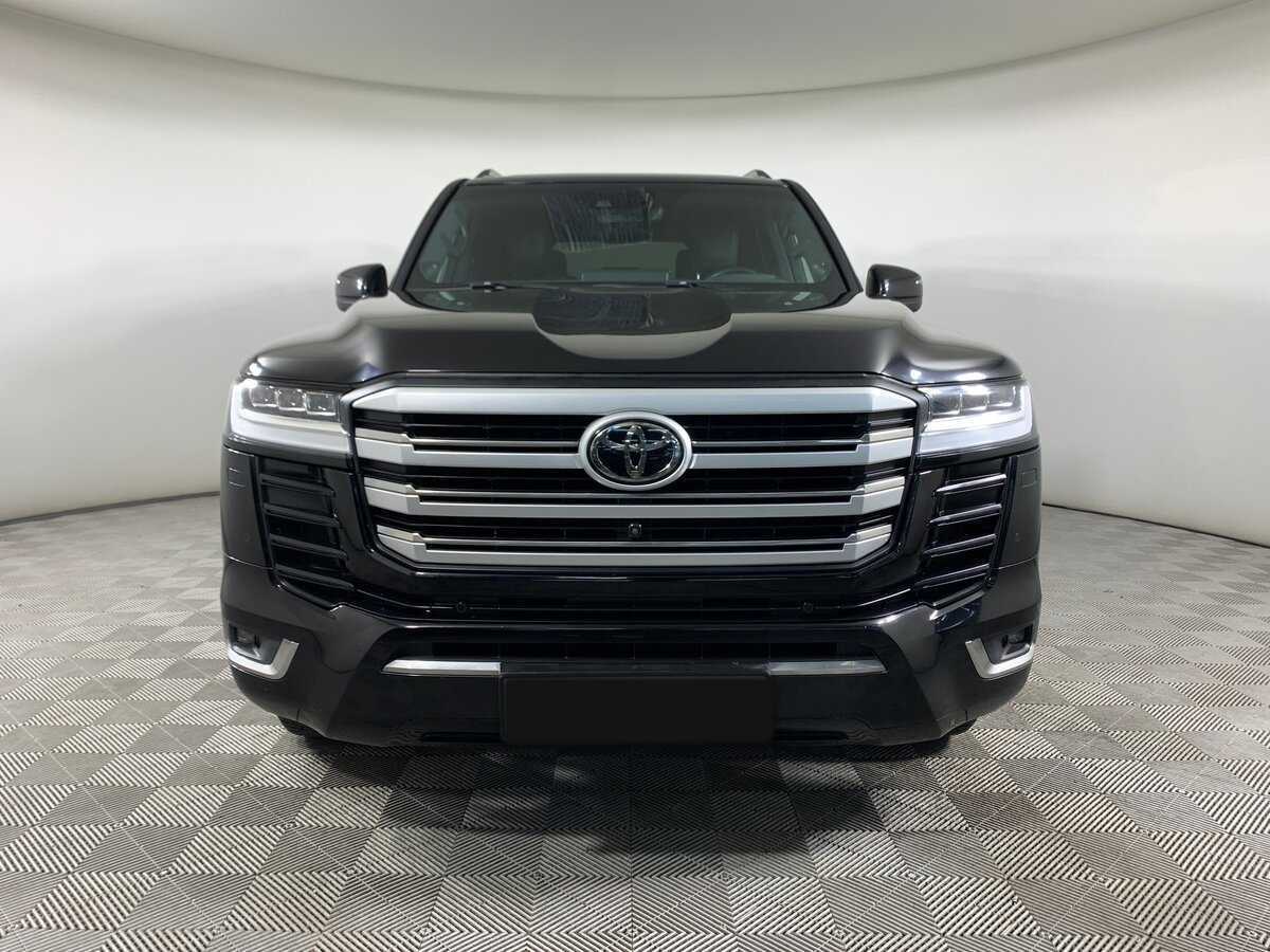 Б/У Тойота Лэнд Крузер 2021 года. Фото: #1