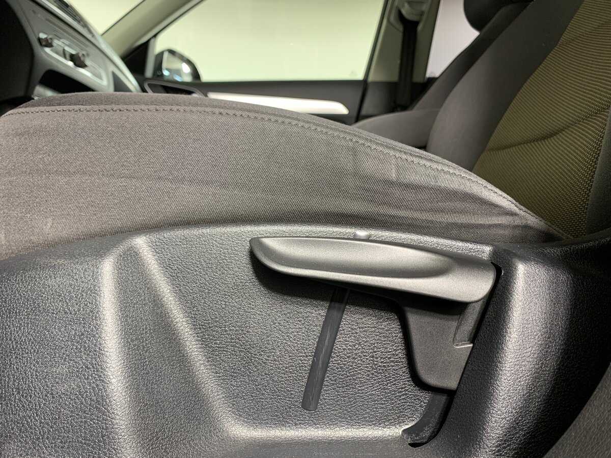 Б/У Ауди К3 2013 года. Фото: #16