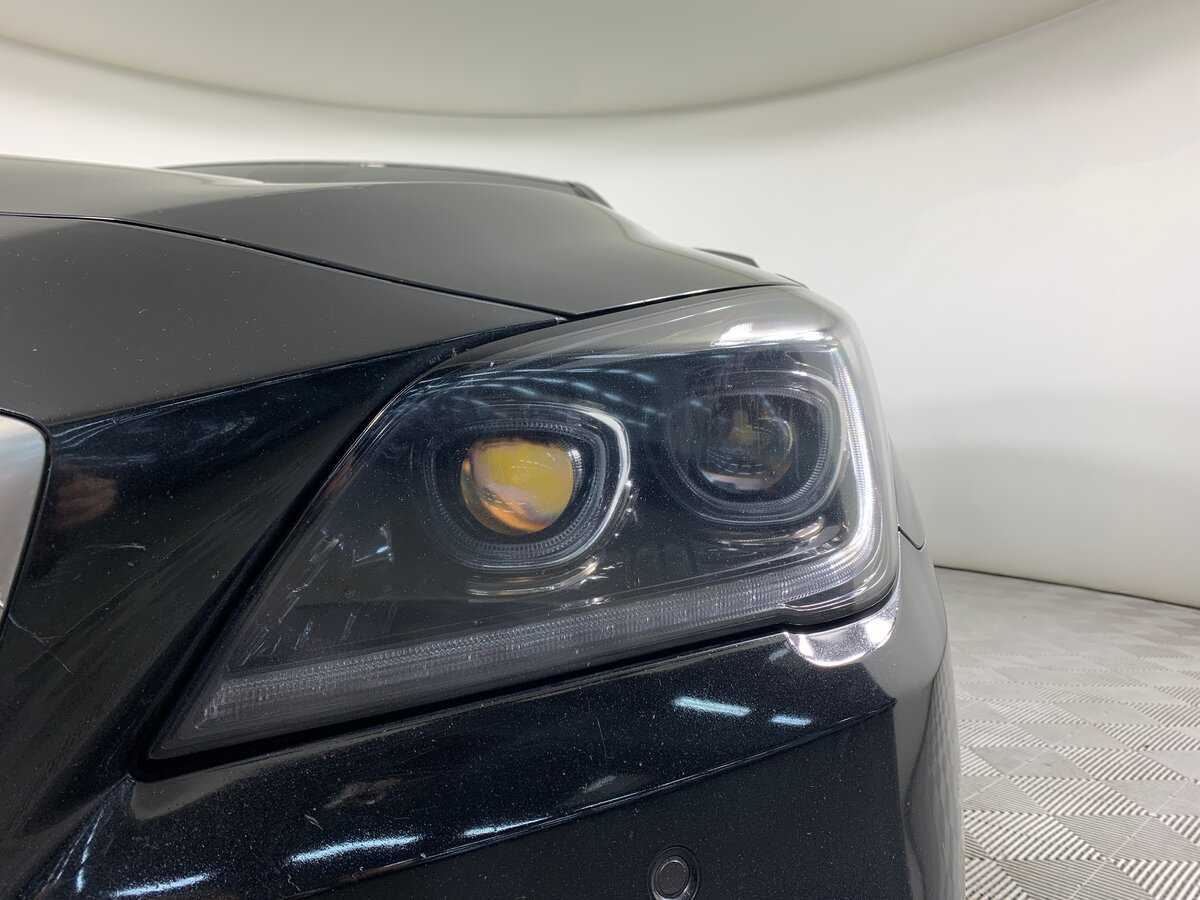 Б/У Генезис Г80 2017 года. Фото: #8