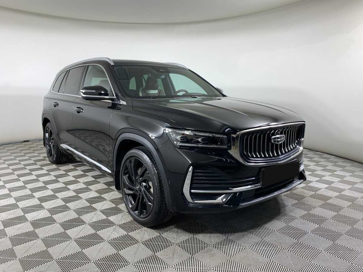 Б/У Джили Монжаро 2023 года. Фото: #2