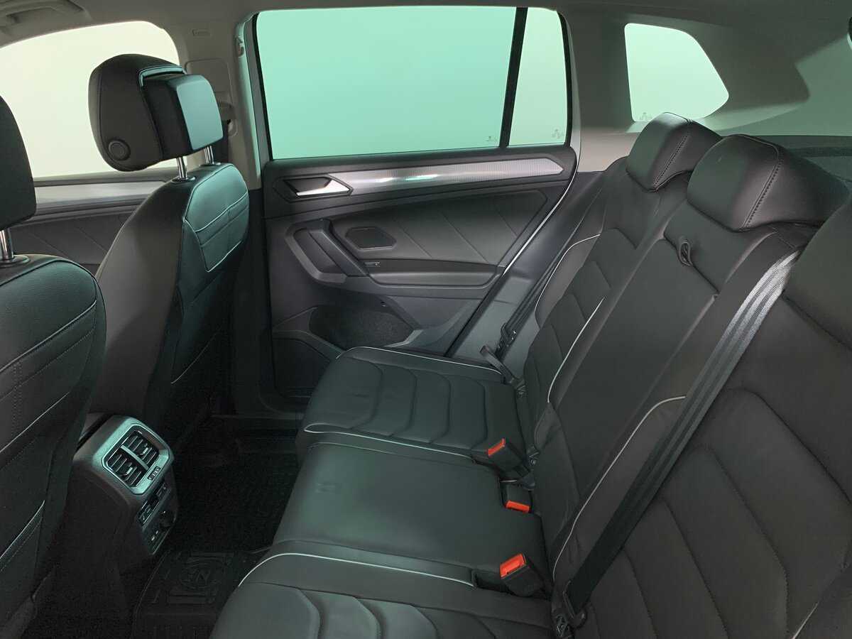 Б/У Фольксваген Тигуан 2021 года. Фото: #18