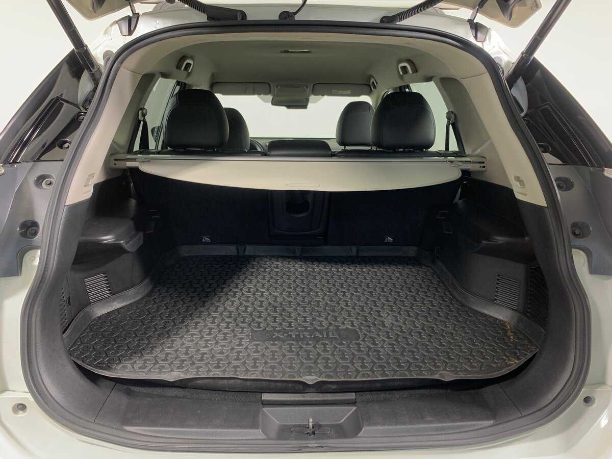 Б/У Ниссан Икс-Трейл 2016 года. Фото: #19