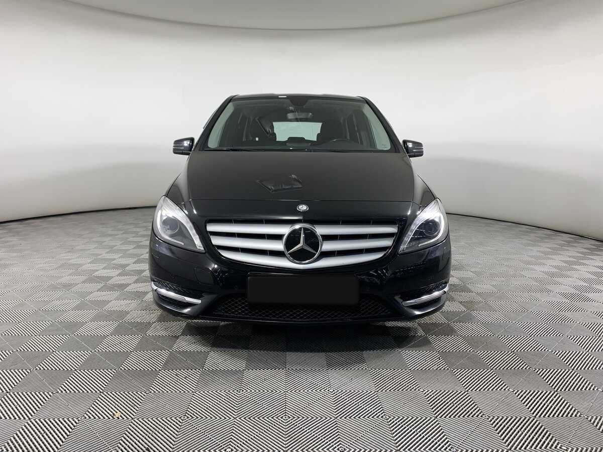 Б/У Мерседес-Бенц Б-Класс 2014 года. Фото: #1