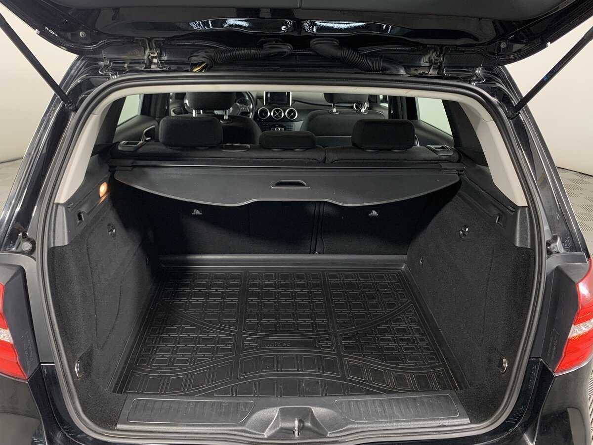 Б/У Мерседес-Бенц Б-Класс 2014 года. Фото: #19