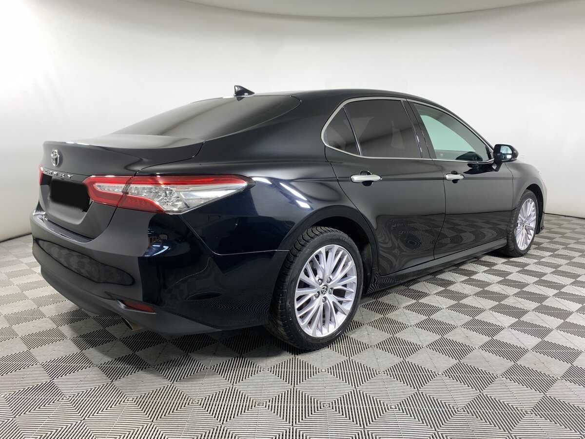 Б/У Тойота Камри 2020 года. Фото: #4