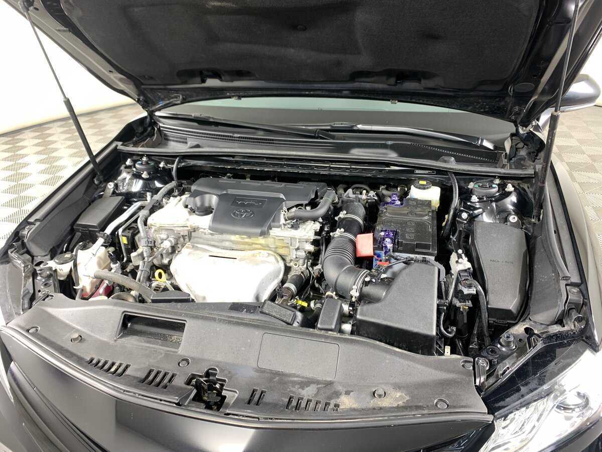 Б/У Тойота Камри 2020 года. Фото: #10