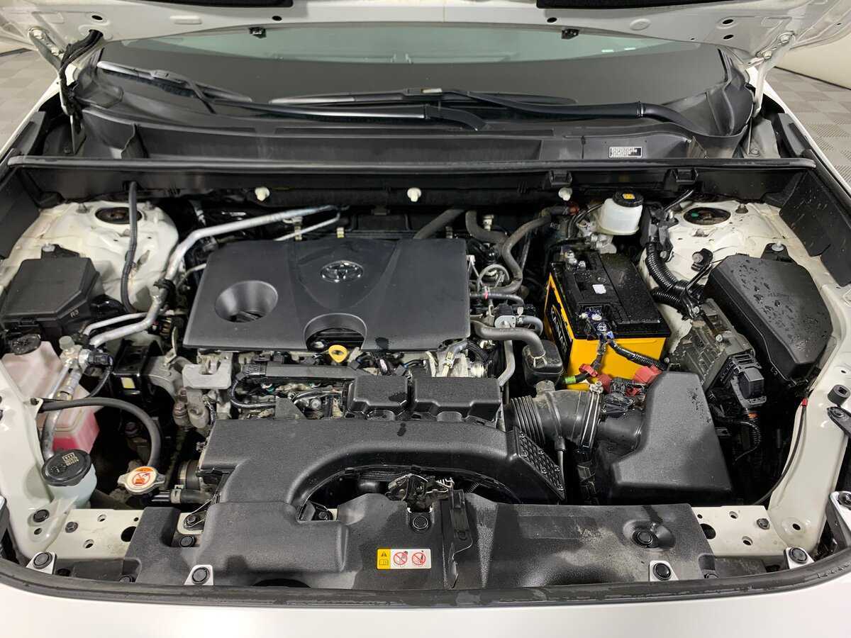 Б/У Тойота Рав4 2020 года. Фото: #10