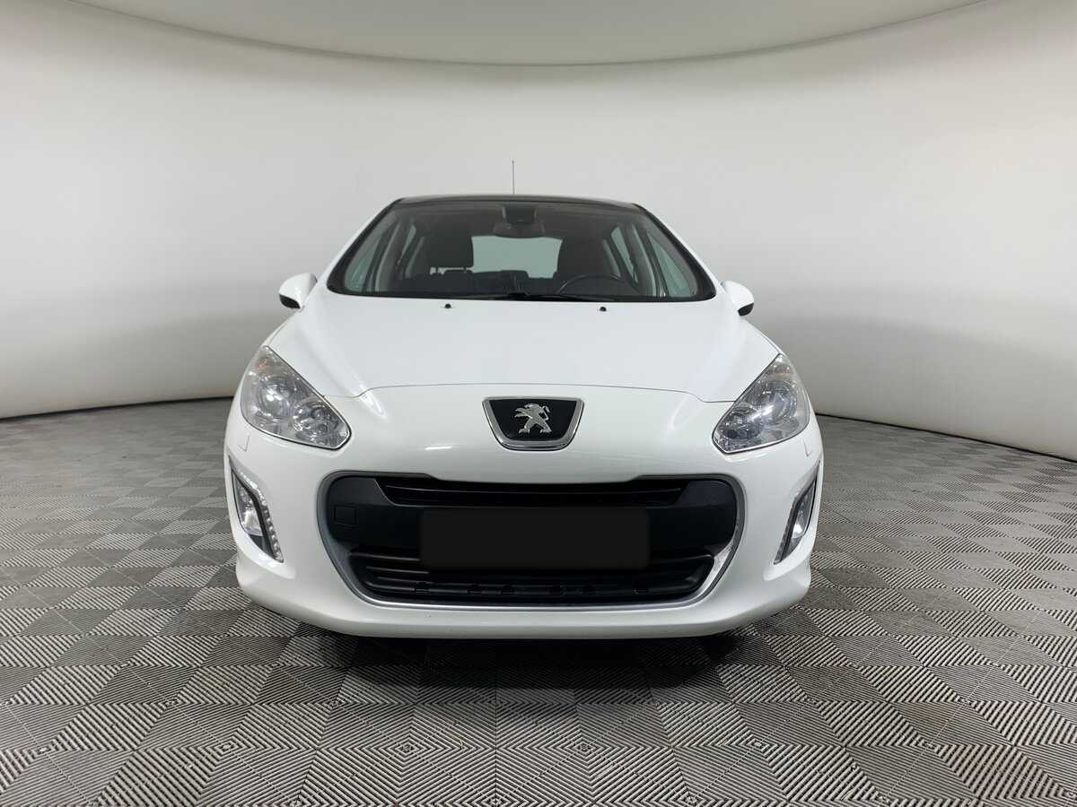 Б/У Пежо 308 2012 года. Фото: #1