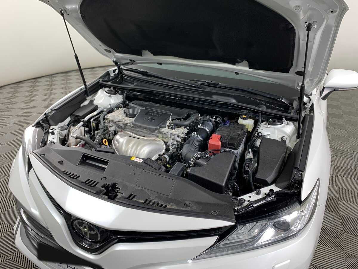 Б/У Тойота Камри 2020 года. Фото: #10