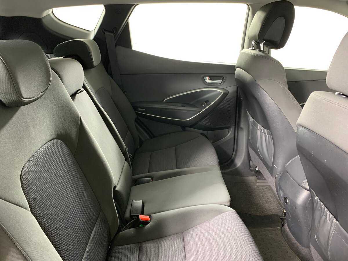 Б/У Хендай Санта Фе 2017 года. Фото: #14