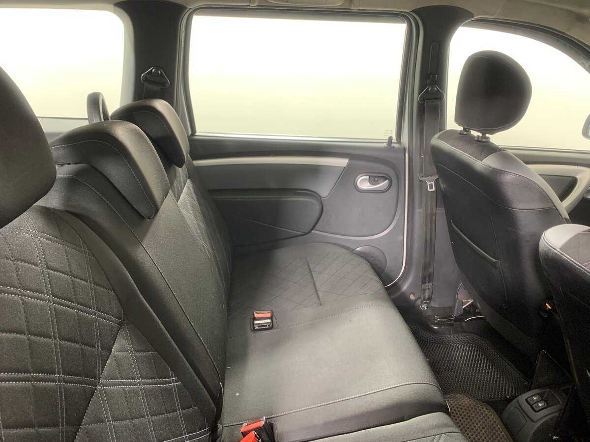 Б/У Лада (ВАЗ) Ларгус 2019 года. Фото: #17