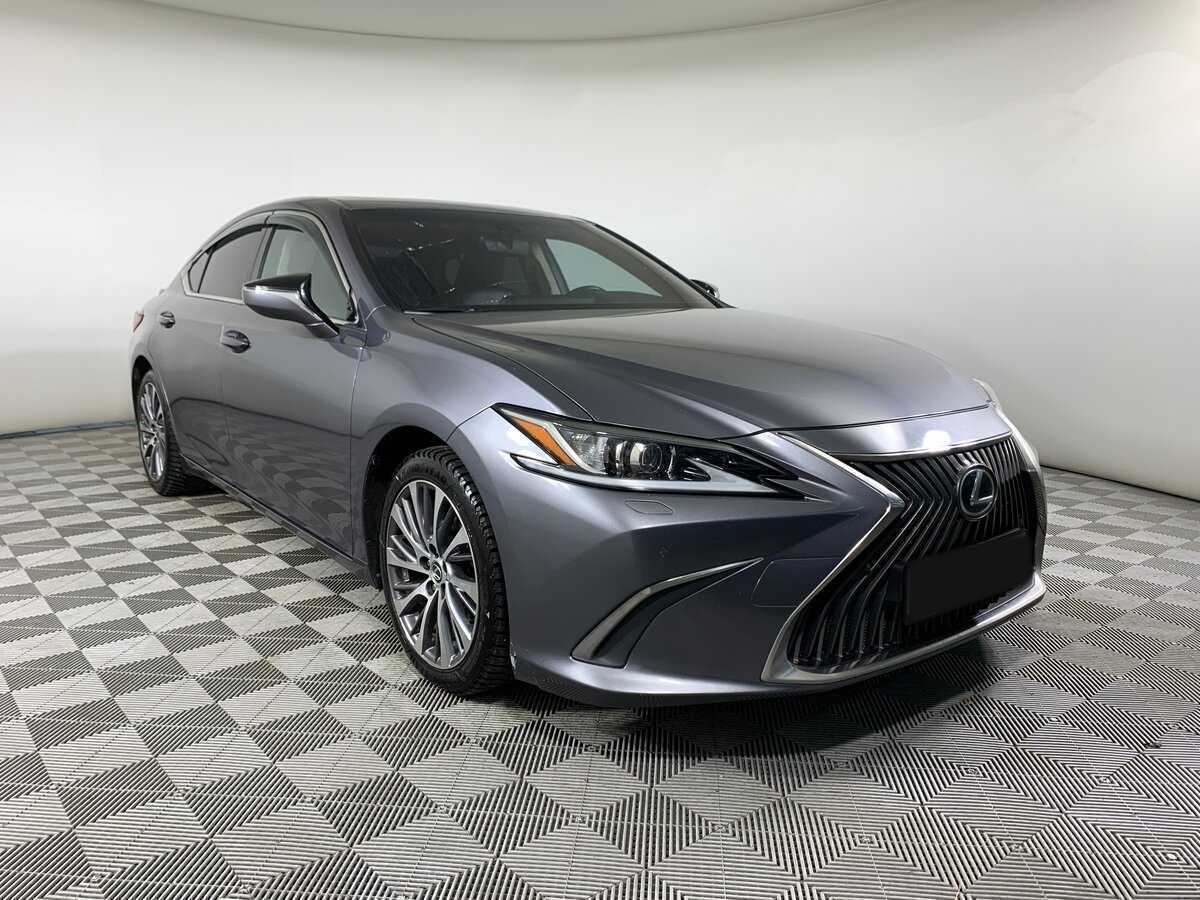 Б/У Лексус ЕС 2018 года. Фото: #2