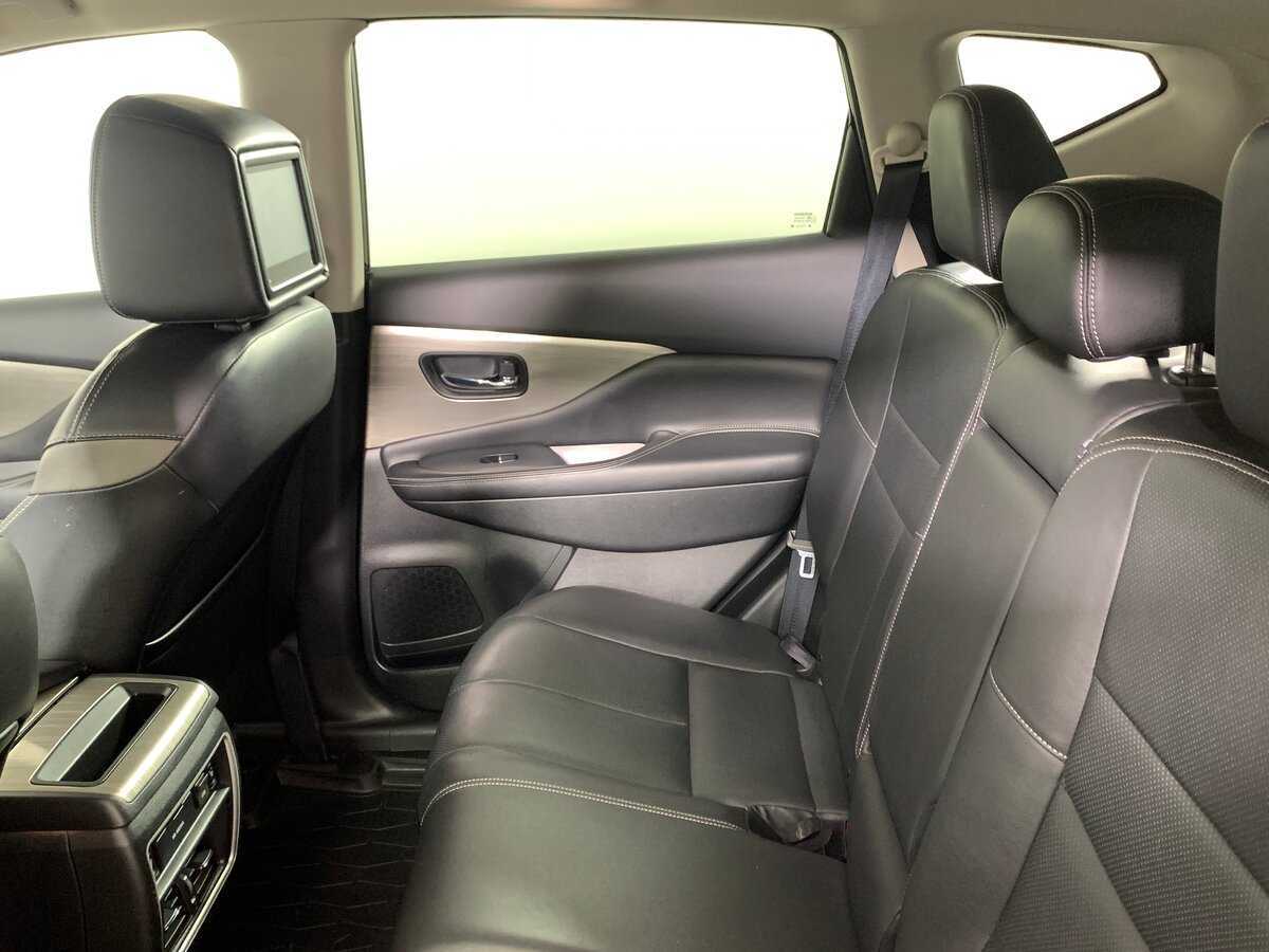 Б/У Ниссан Мурано 2021 года. Фото: #18