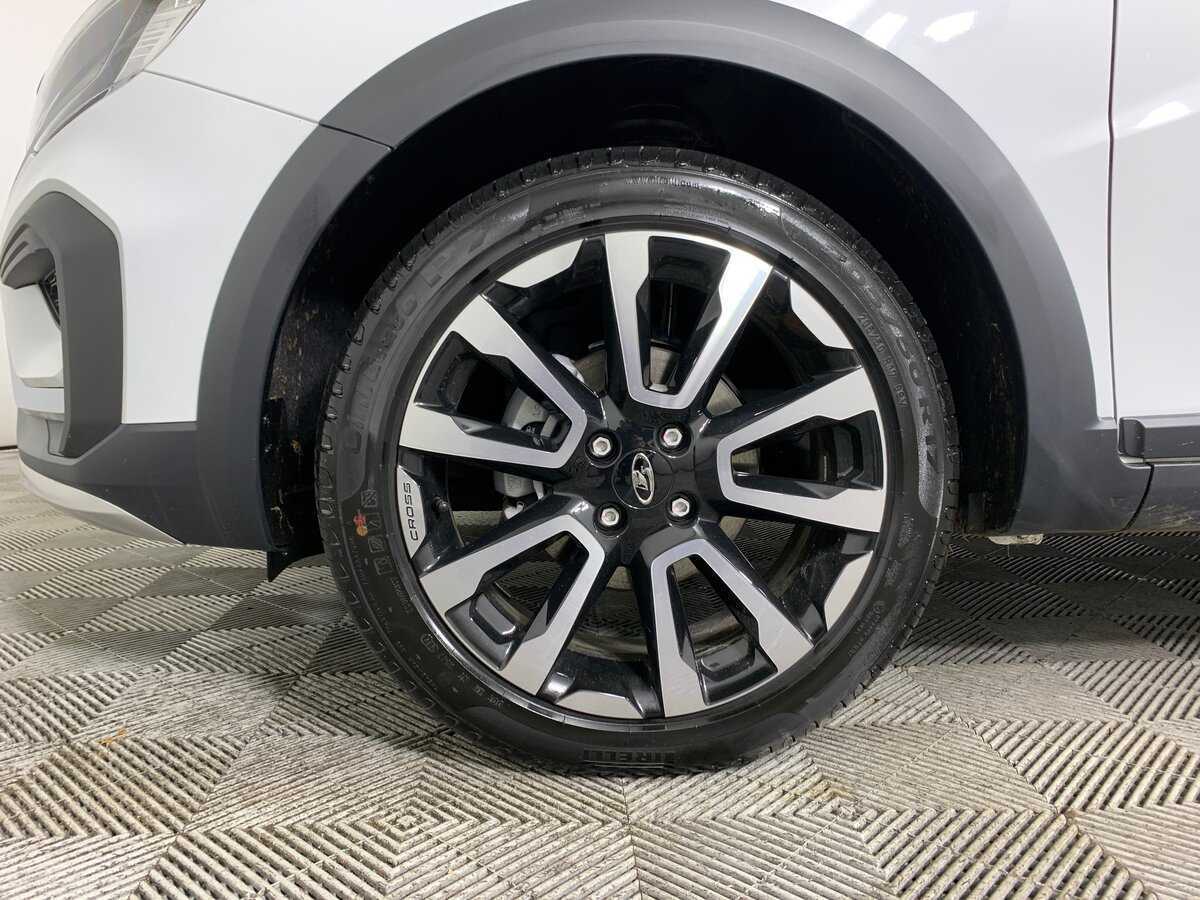 Б/У Лада (ВАЗ) Веста 2024 года. Фото: #8