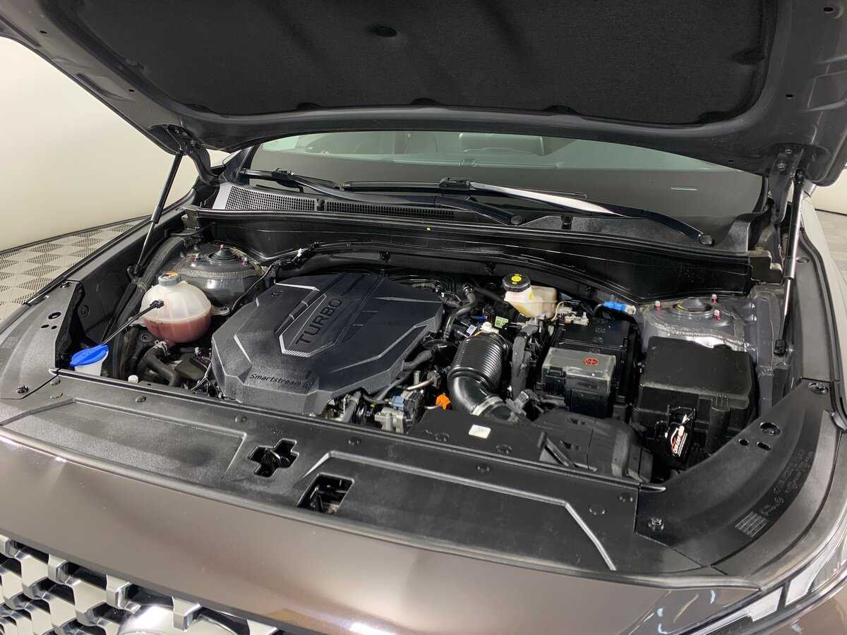 Б/У Хендай Санта Фе 2021 года. Фото: #10