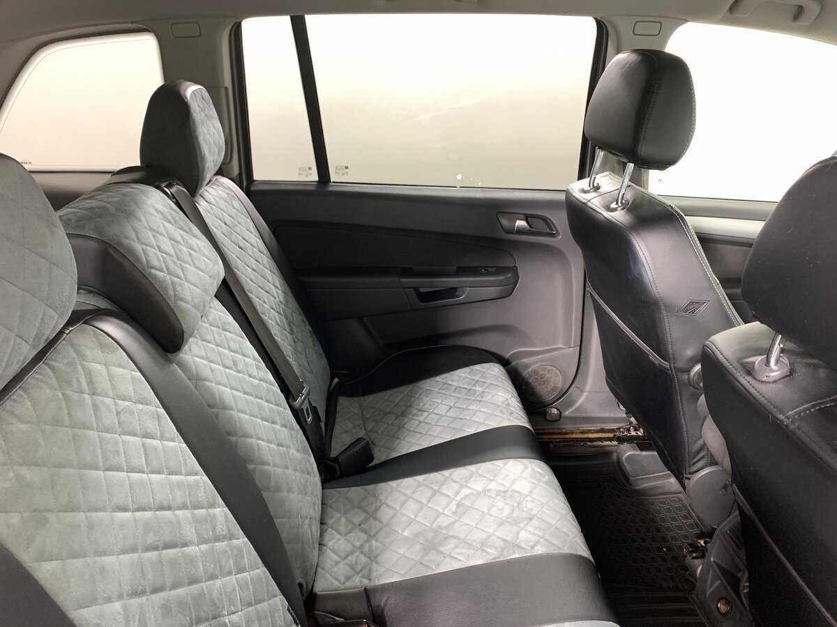 Б/У Опель Зафира 2012 года. Фото: #16