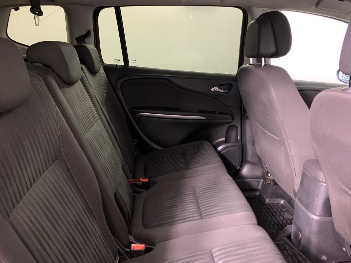 Б/У Опель Зафира 2012 года. Фото: #17