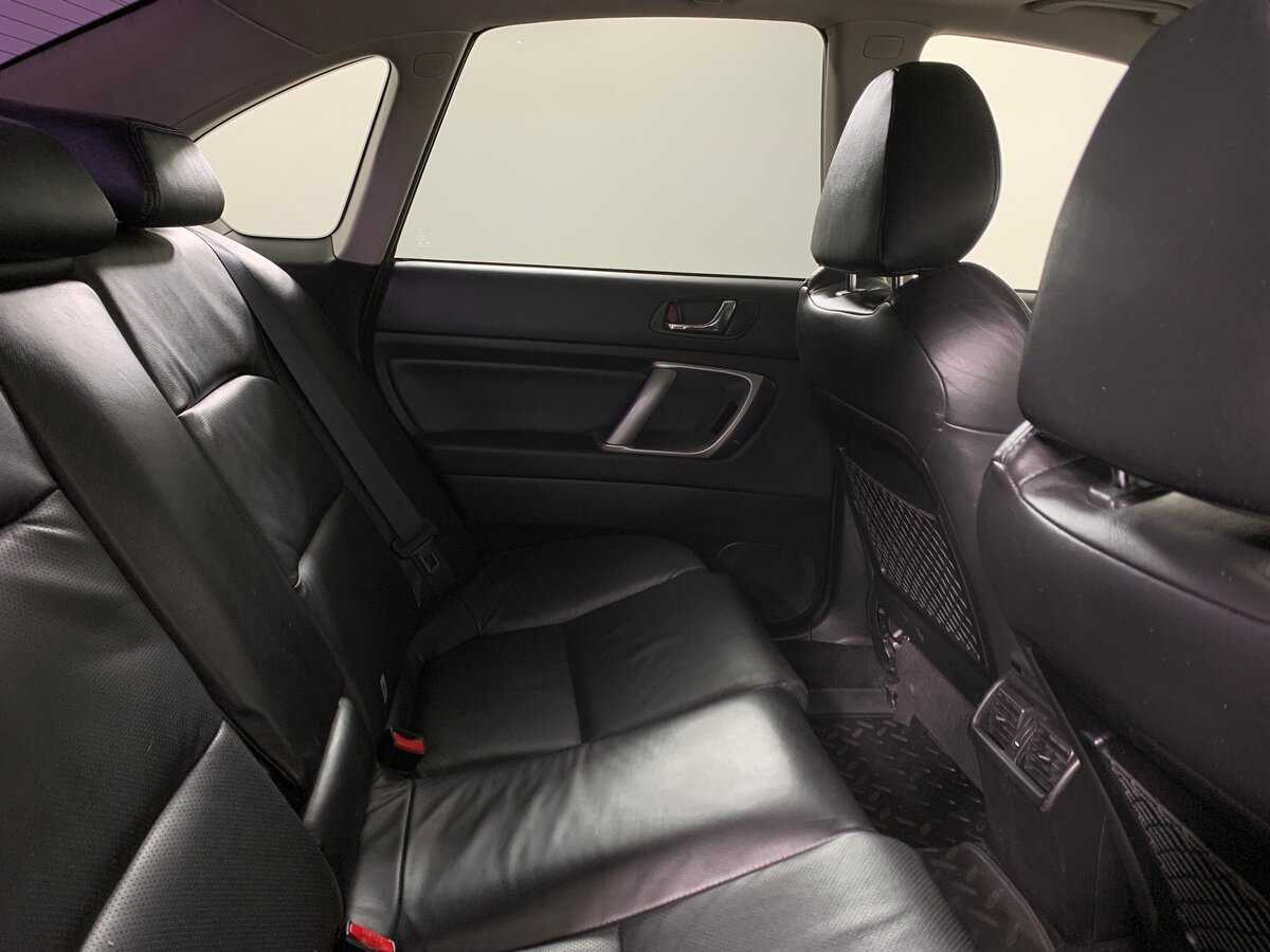 Б/У Субару Легаси 2008 года. Фото: #17