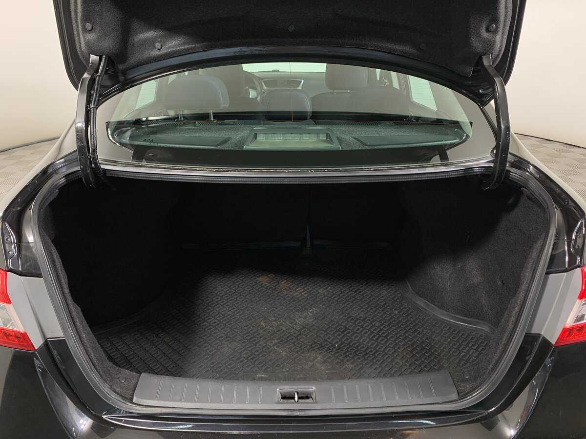 Б/У Ниссан Сентра 2014 года. Фото: #19