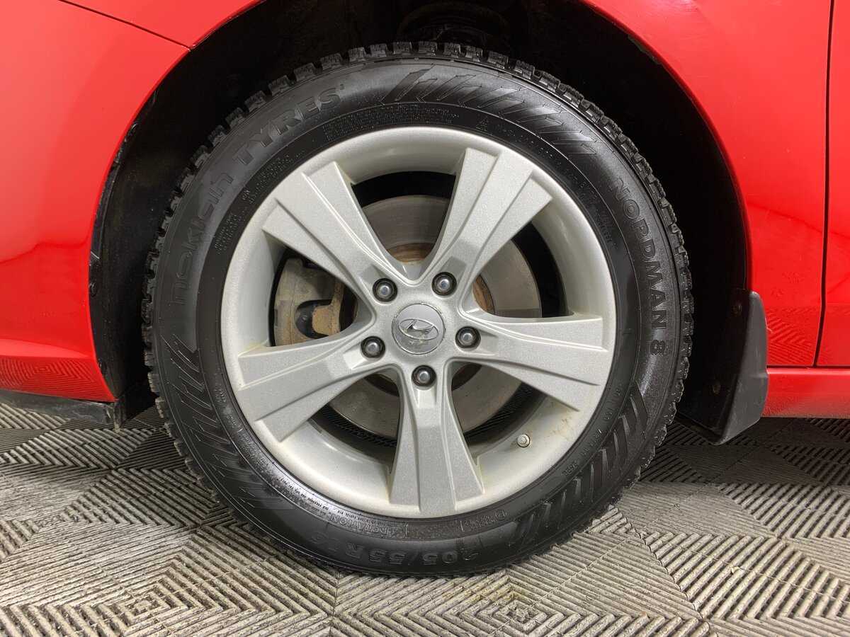 Б/У Хендай ай30 2017 года. Фото: #8