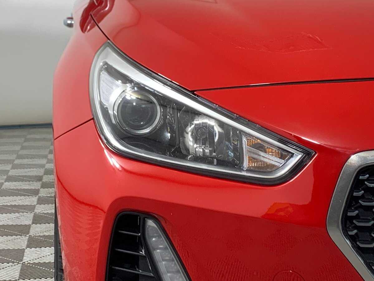 Б/У Хендай ай30 2017 года. Фото: #9