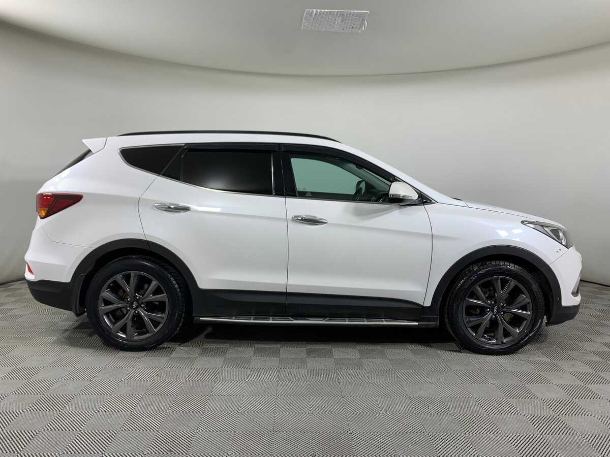 Б/У Хендай Санта Фе 2017 года. Фото: #3