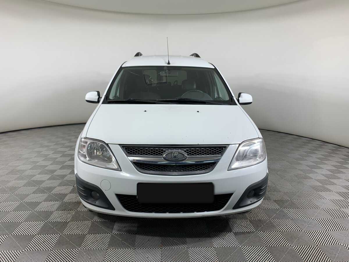 Б/У Лада (ВАЗ) Ларгус 2016 года. Фото: #1